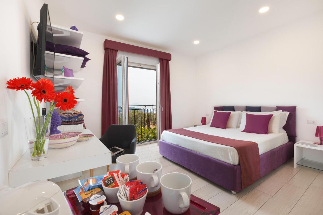 Eterea Charming Suites Sorrento Eksteriør billede
