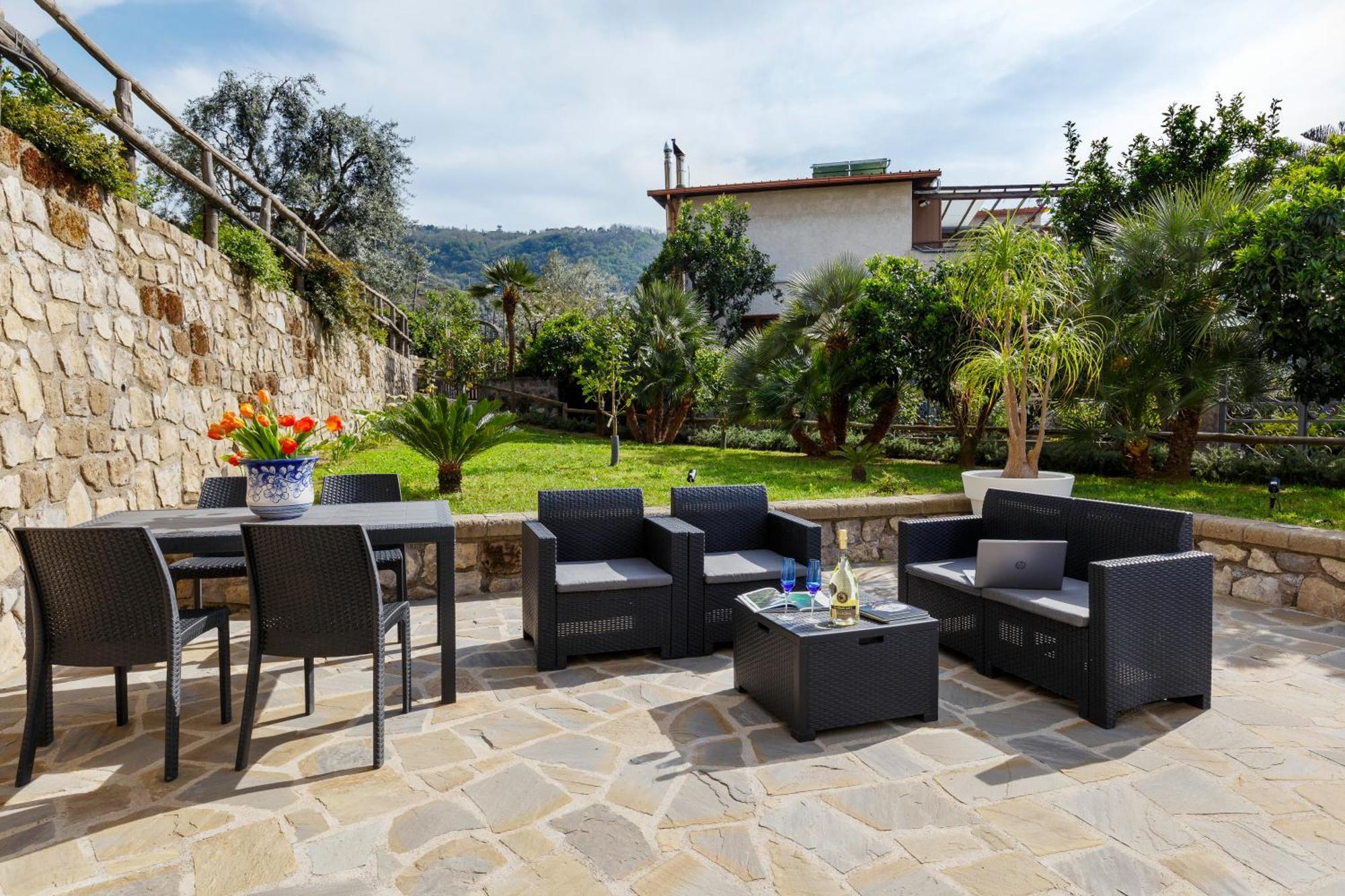 Eterea Charming Suites Sorrento Eksteriør billede